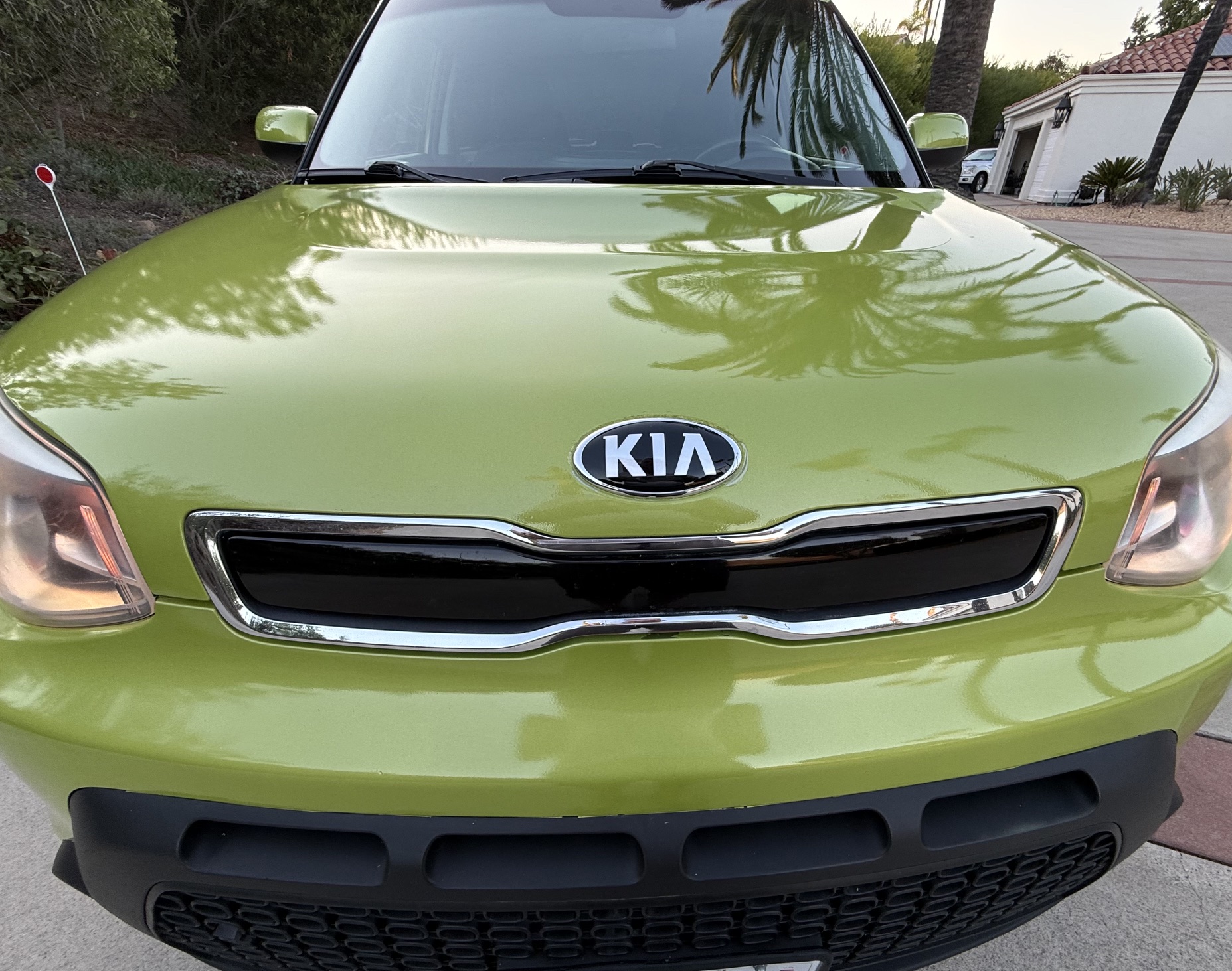 Used 2015 Kia Soul + FWD image 11