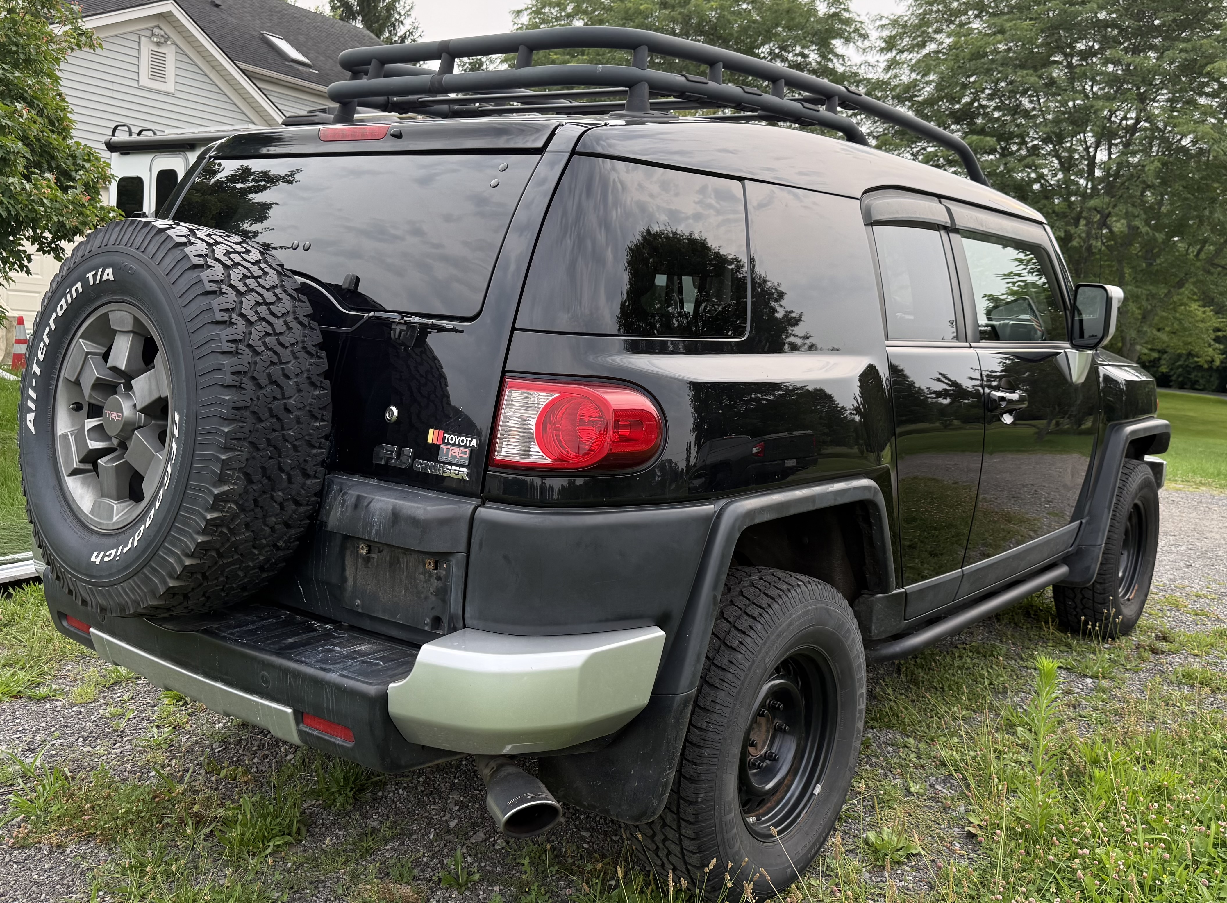 Used 2007 Toyota FJ Cruiser 4WD w/ TRD Special Edition image 6