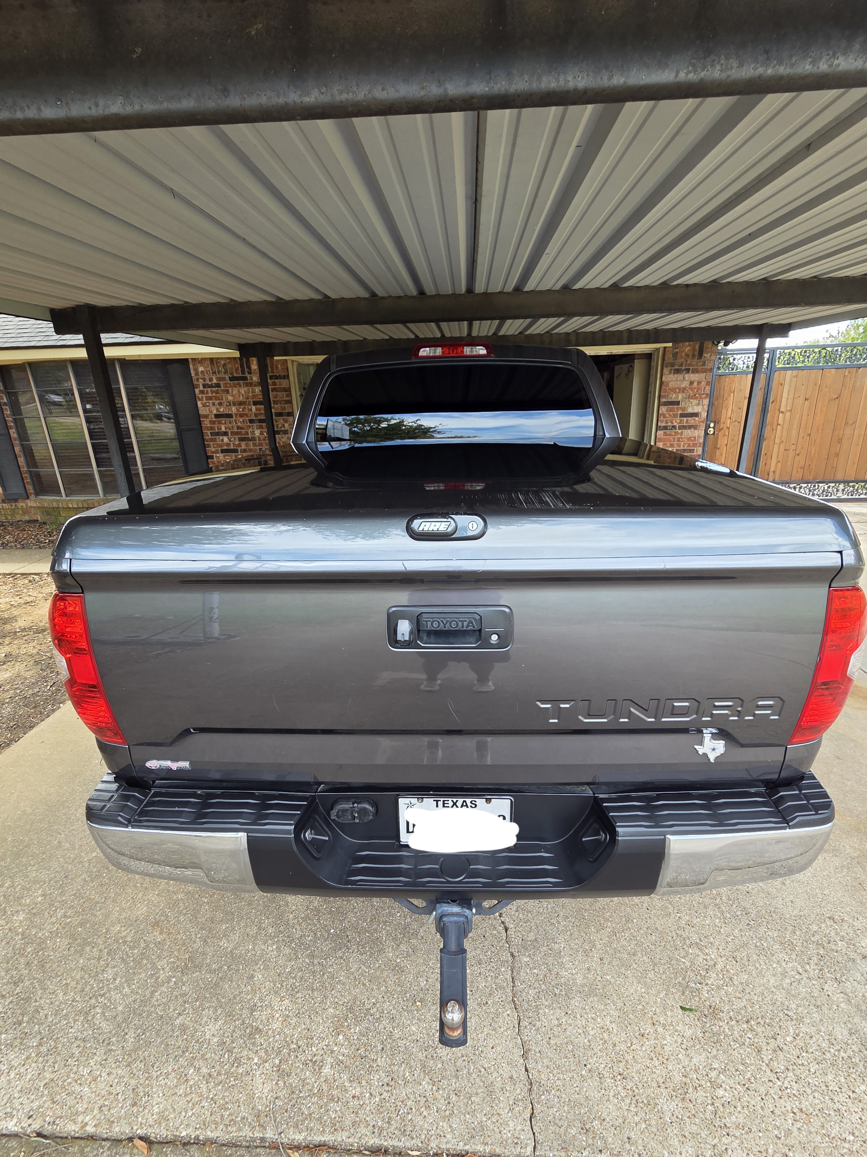 Used 2014 Toyota Tundra SR5 w/ SR5 Upgrade Package RWD image 9