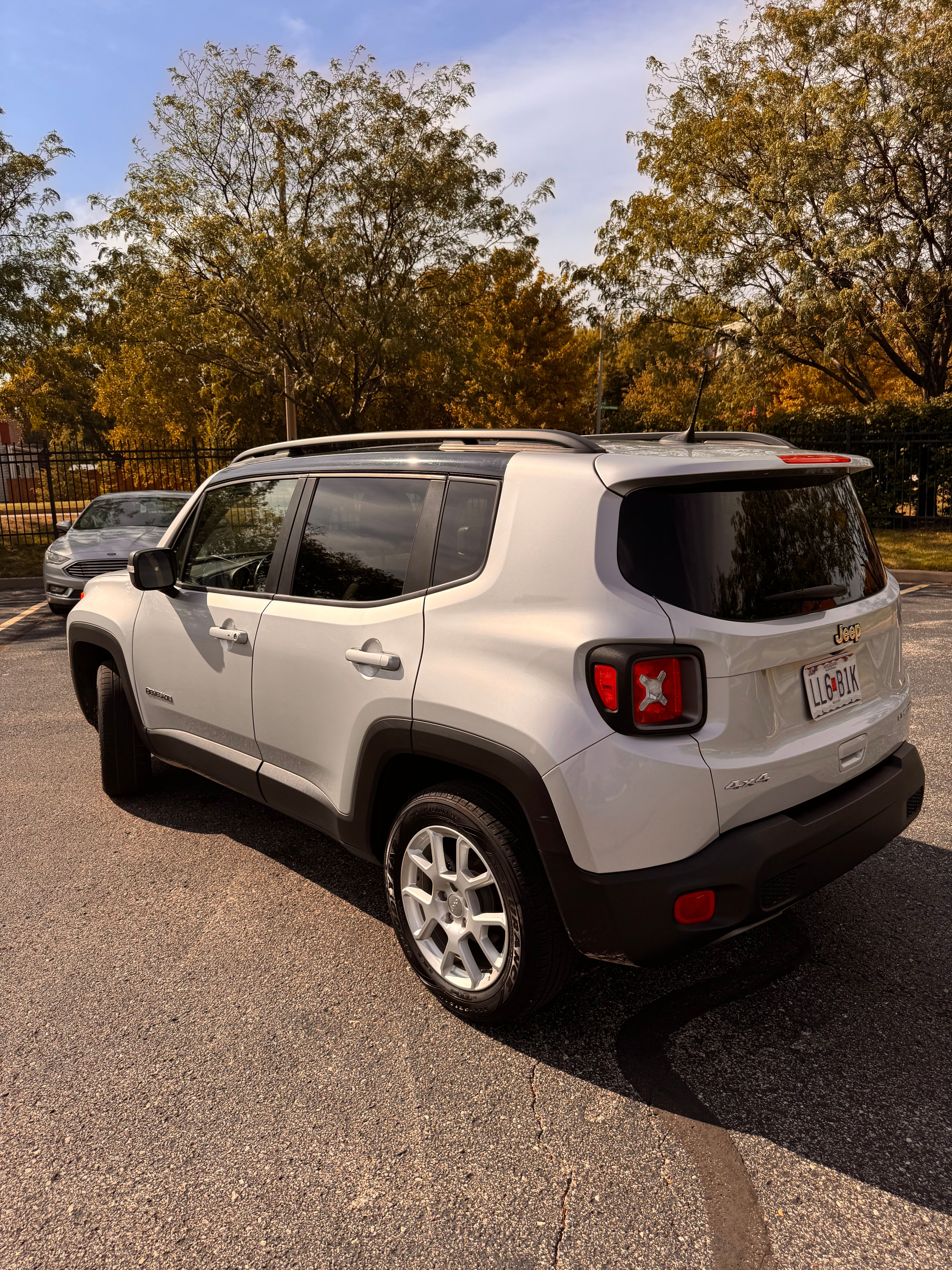 Used 2021 Jeep Renegade Limited AWD/4WD image 8