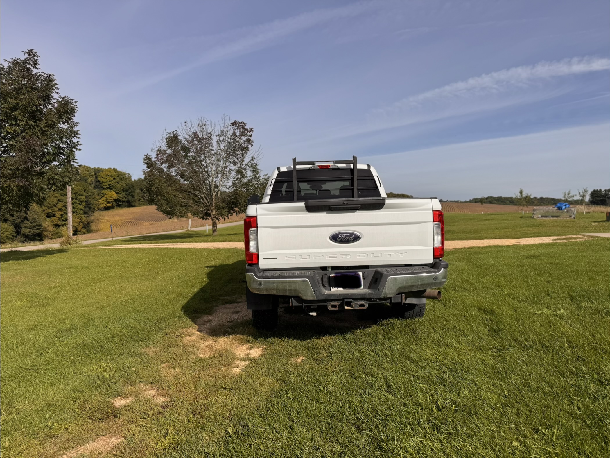 Used 2019 Ford F250 XLT w/ XLT Value Package AWD/4WD image 4