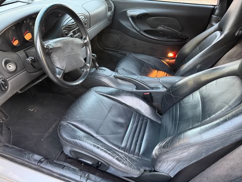Used 1999 Porsche Boxster RWD image 8