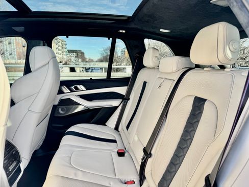 Used 2022 BMW X5 M w/ Competition Package image 12