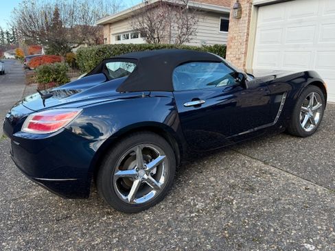 Used 2008 Saturn Sky Red Line image 11