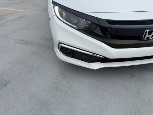 Used 2019 Honda Civic EX-L image 4