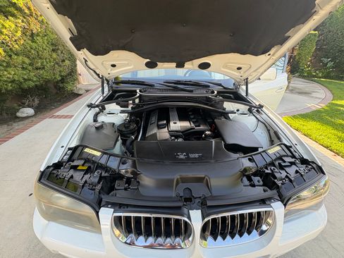 Used 2006 BMW X3 3.0i image 4