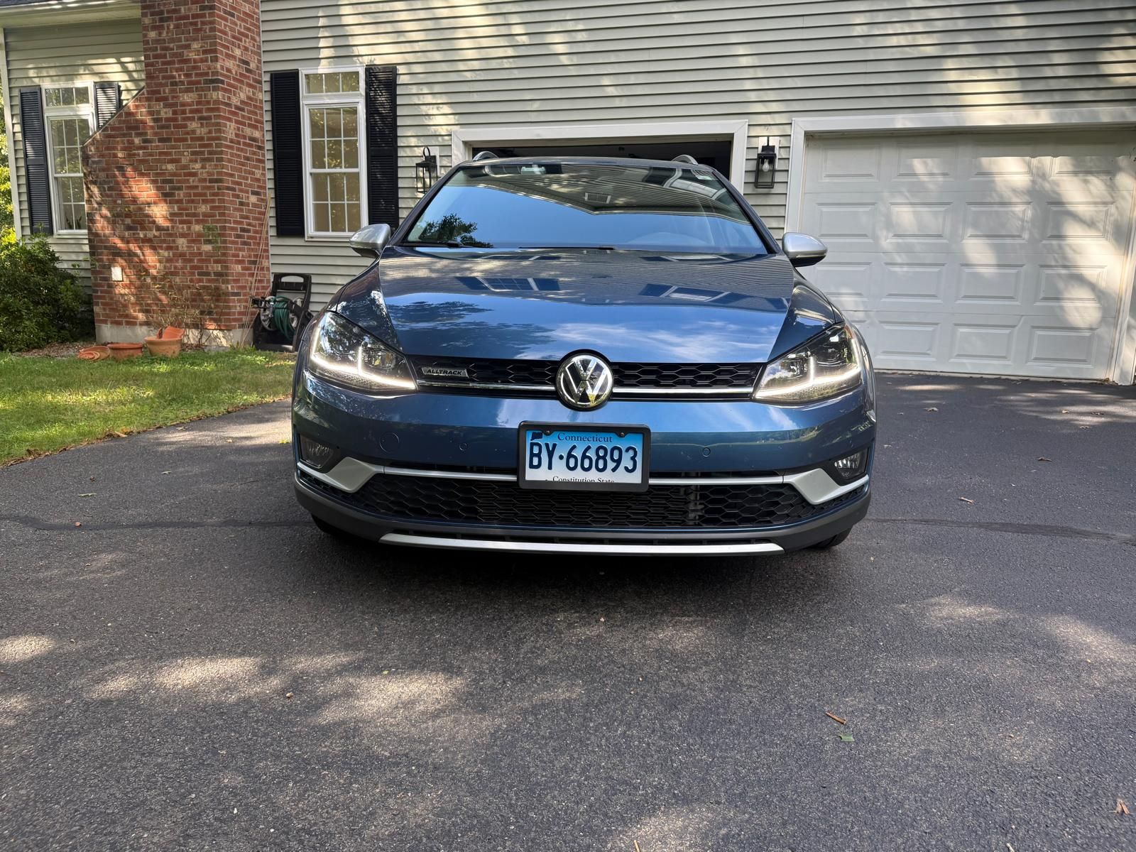 Used 2018 Volkswagen Golf Alltrack SEL AWD/4WD image 4