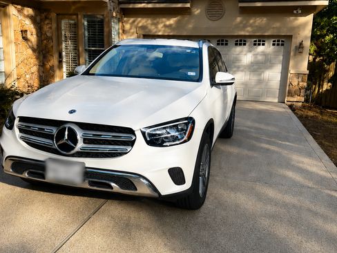 Used 2020 Mercedes-Benz GLC 300 image 1
