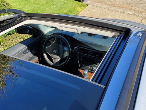 Used 2007 BMW 328xi 328xi Wagon 4D image 12