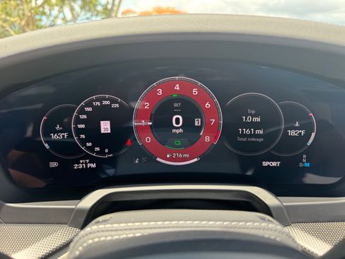 Used 2025 Porsche 911 Carrera 4 GTS image 15