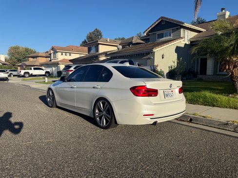 Used 2016 BMW 328d Sedan RWD image 2