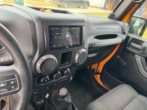 Used 2012 Jeep Wrangler Sport image 2