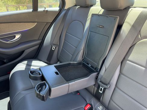 Used 2019 Mercedes-Benz C 300 Sedan image 21