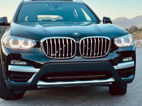 Used 2019 BMW X3 sDrive30i w/ Premium Package image 6