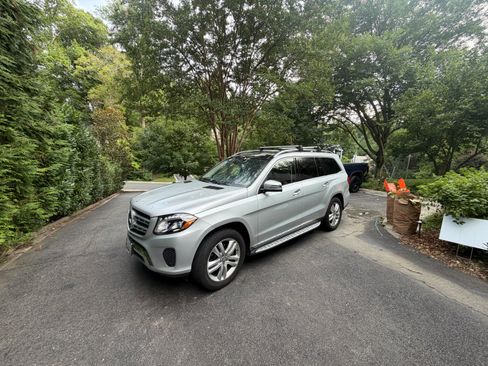Used 2017 Mercedes-Benz GLS 450 4MATIC image 6