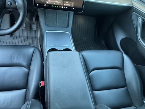 Used 2023 Tesla Model Y Long Range AWD/4WD image 14