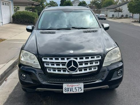 Used 2010 Mercedes-Benz ML 350 2WD image 1