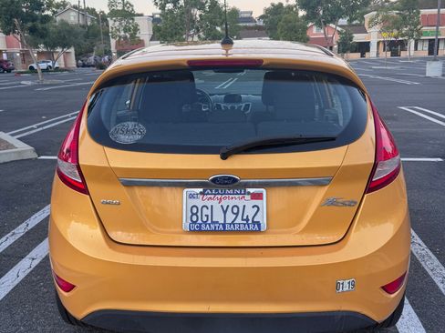 Used 2012 Ford Fiesta SES FWD image 16