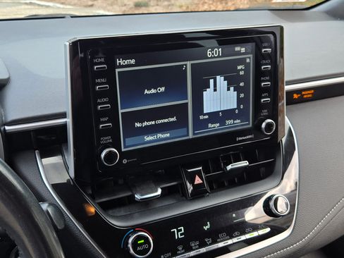 Used 2021 Toyota Corolla SE FWD image 11