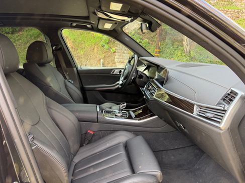 Used 2019 BMW X5 xDrive40i w/ Premium Package 2 image 13