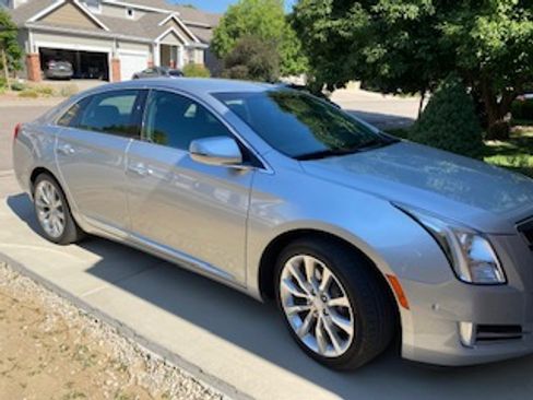 Used 2017 Cadillac XTS Luxury w/ Driver Awareness Package FWD image 10