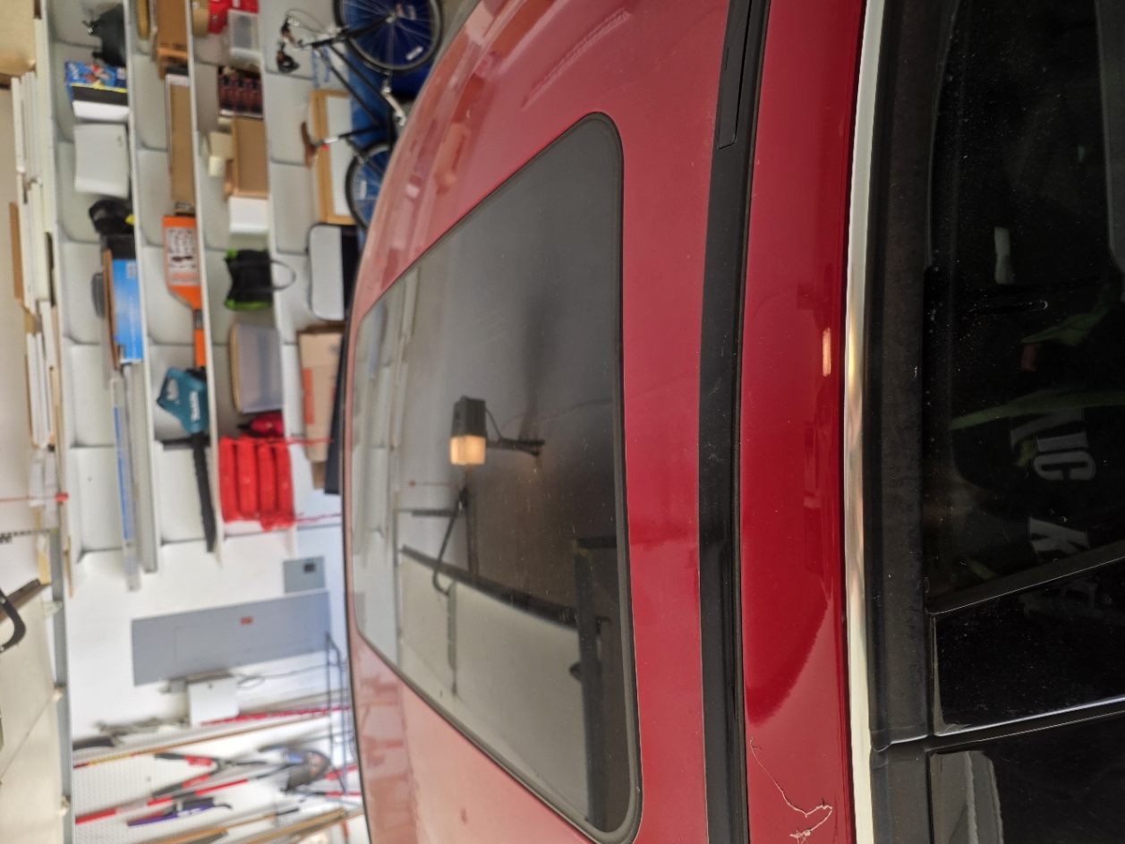 Used 2009 Mercedes-Benz C 300 Sedan image 8