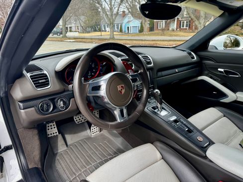 Used 2013 Porsche Boxster image 11