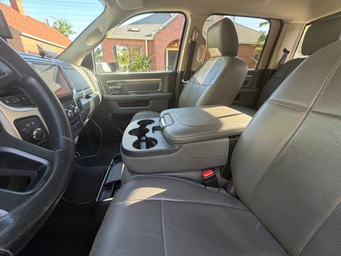 Used 2015 RAM 3500 SLT AWD/4WD image 28