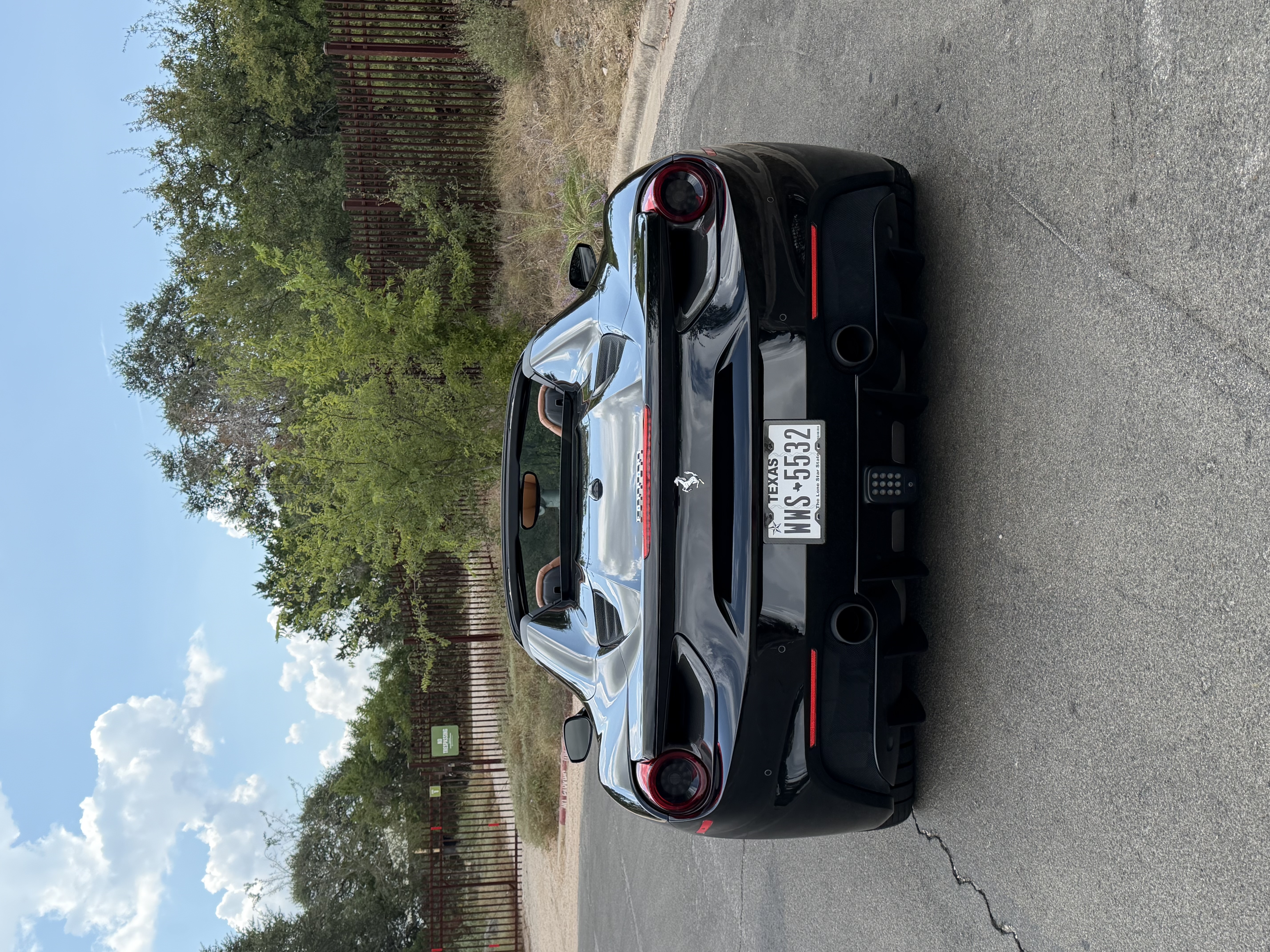 Used 2017 Ferrari 488 Spider RWD image 5
