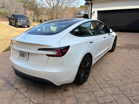Used 2025 Tesla Model 3 Long Range image 6