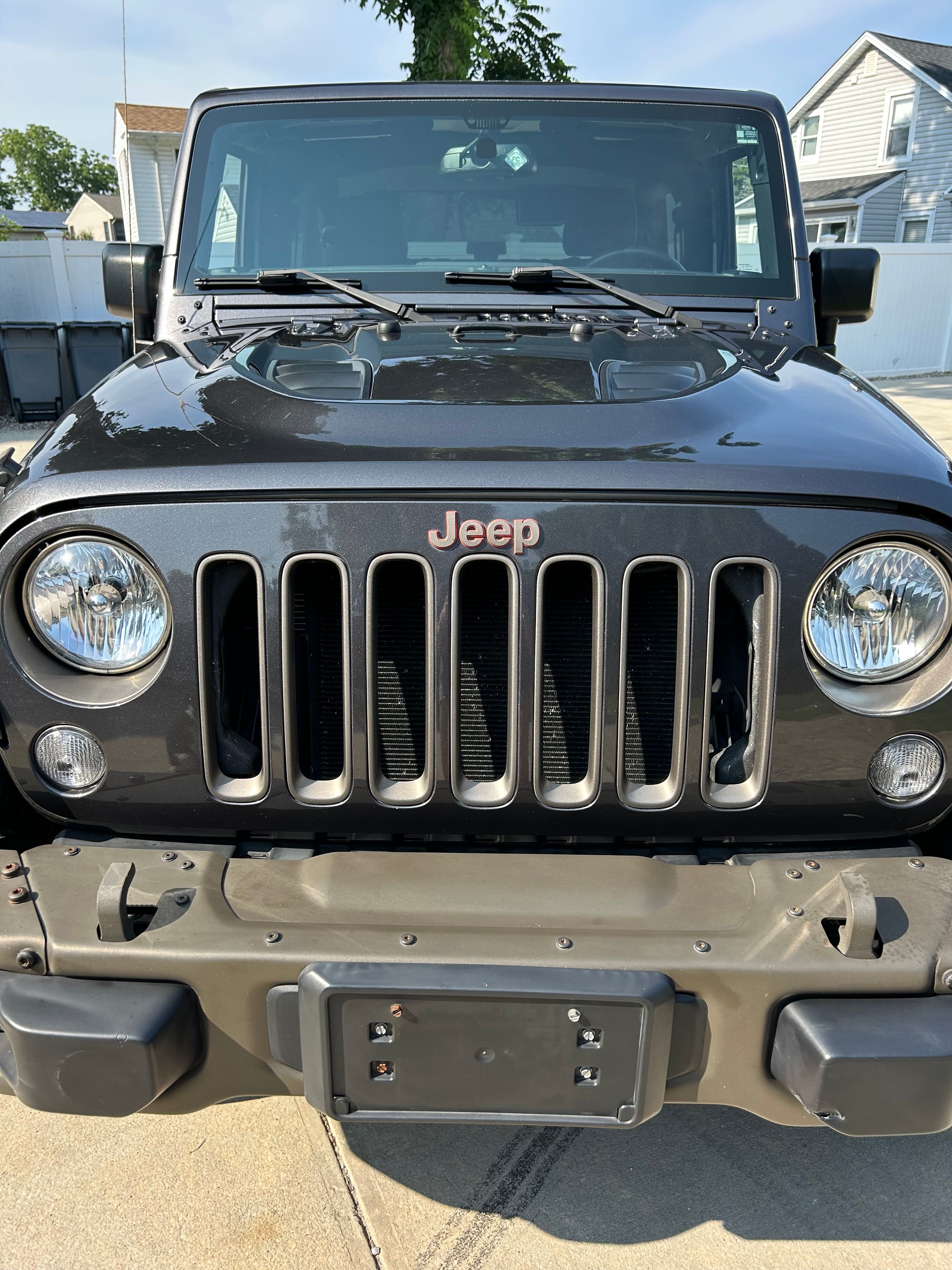 Used 2016 Jeep Wrangler Sahara AWD/4WD image 16