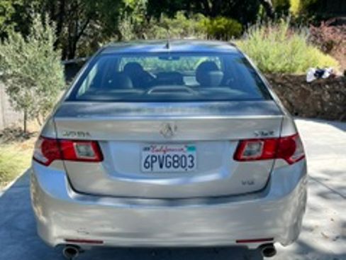 Used 2010 Acura TSX V6 Sedan FWD image 6