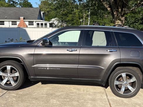 Used 2014 Jeep Grand Cherokee Limited w/ Trailer Tow Group IV AWD/4WD image 1