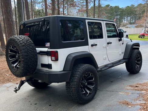 Used 2017 Jeep Wrangler Unlimited Sport w/ Quick Order Package 24S image 8