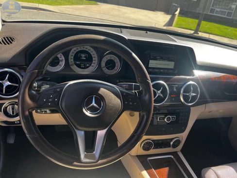 Used 2014 Mercedes-Benz GLK 350 2WD image 6