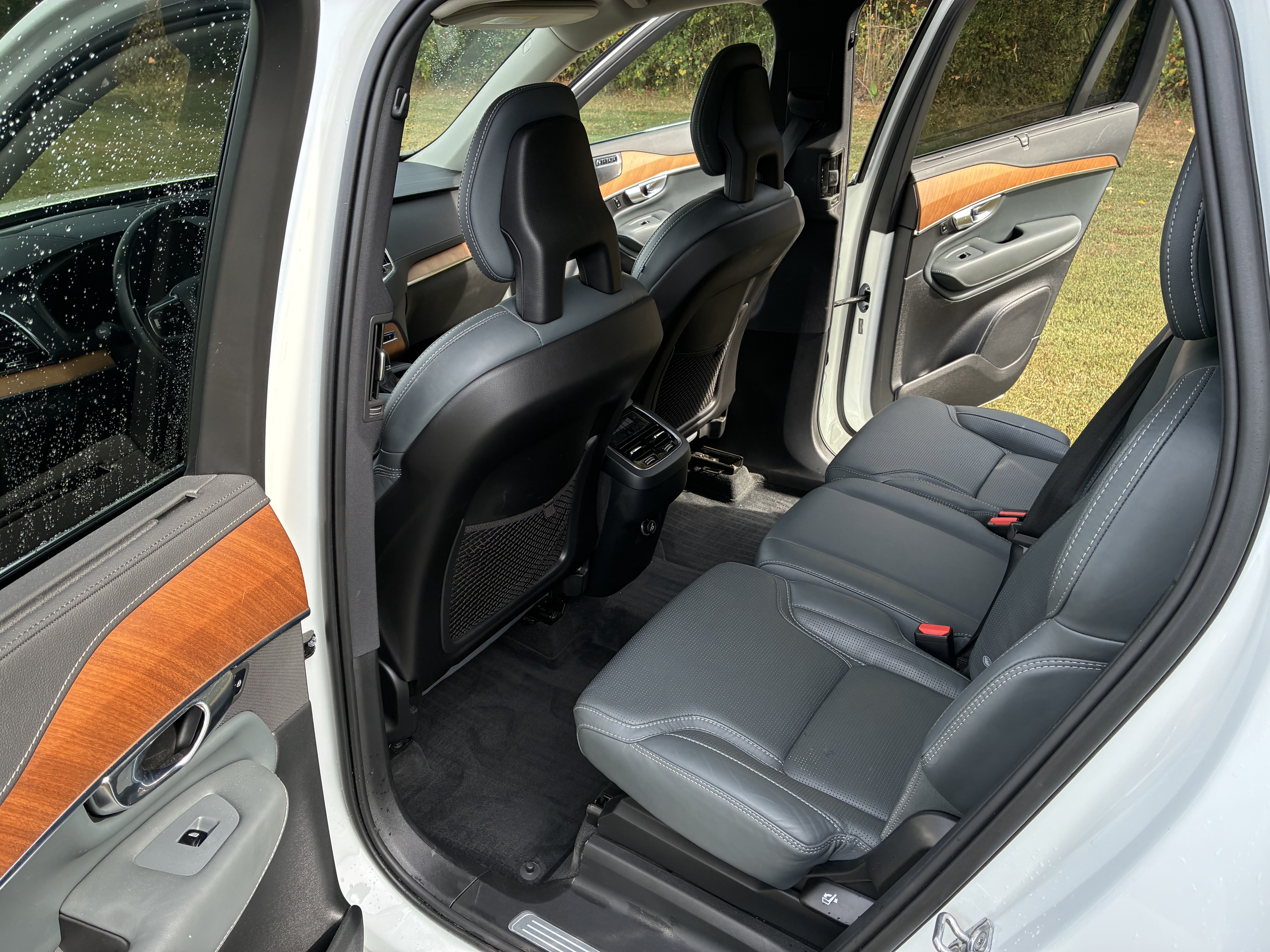 Used 2020 Volvo XC90 T6 Inscription w/ Protection Package Premier AWD/4WD image 5
