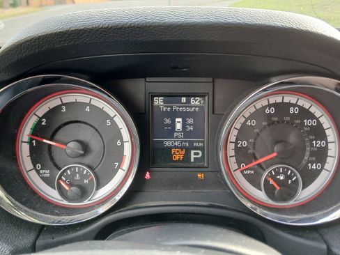 Used 2011 Dodge Durango Citadel w/ Trailer Tow Group IV image 9