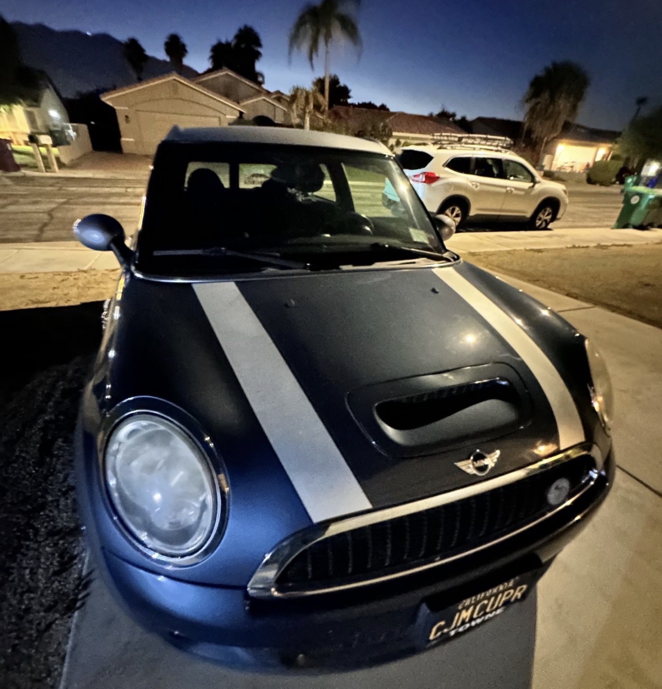 Used 2009 MINI Cooper Clubman John Cooper Works FWD image 2