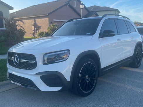 Used 2020 Mercedes-Benz GLB 250 image 1