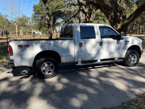 Used 2008 Ford F250 Lariat image 5