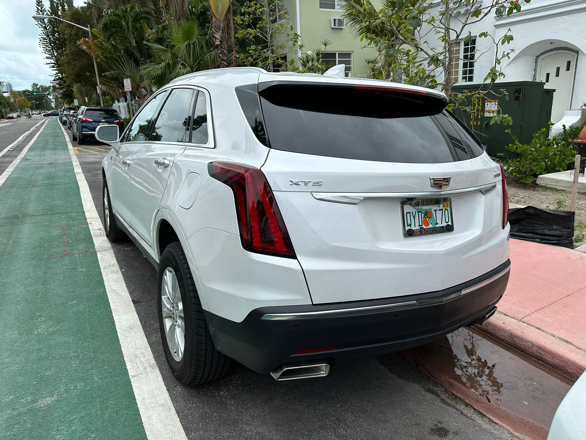Used 2020 Cadillac XT5 Luxury FWD image 2