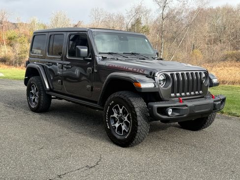 Used 2022 Jeep Wrangler Unlimited Rubicon w/ Steel Bumper Group image 5