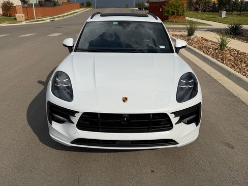 Used 2021 Porsche Macan GTS AWD/4WD image 2