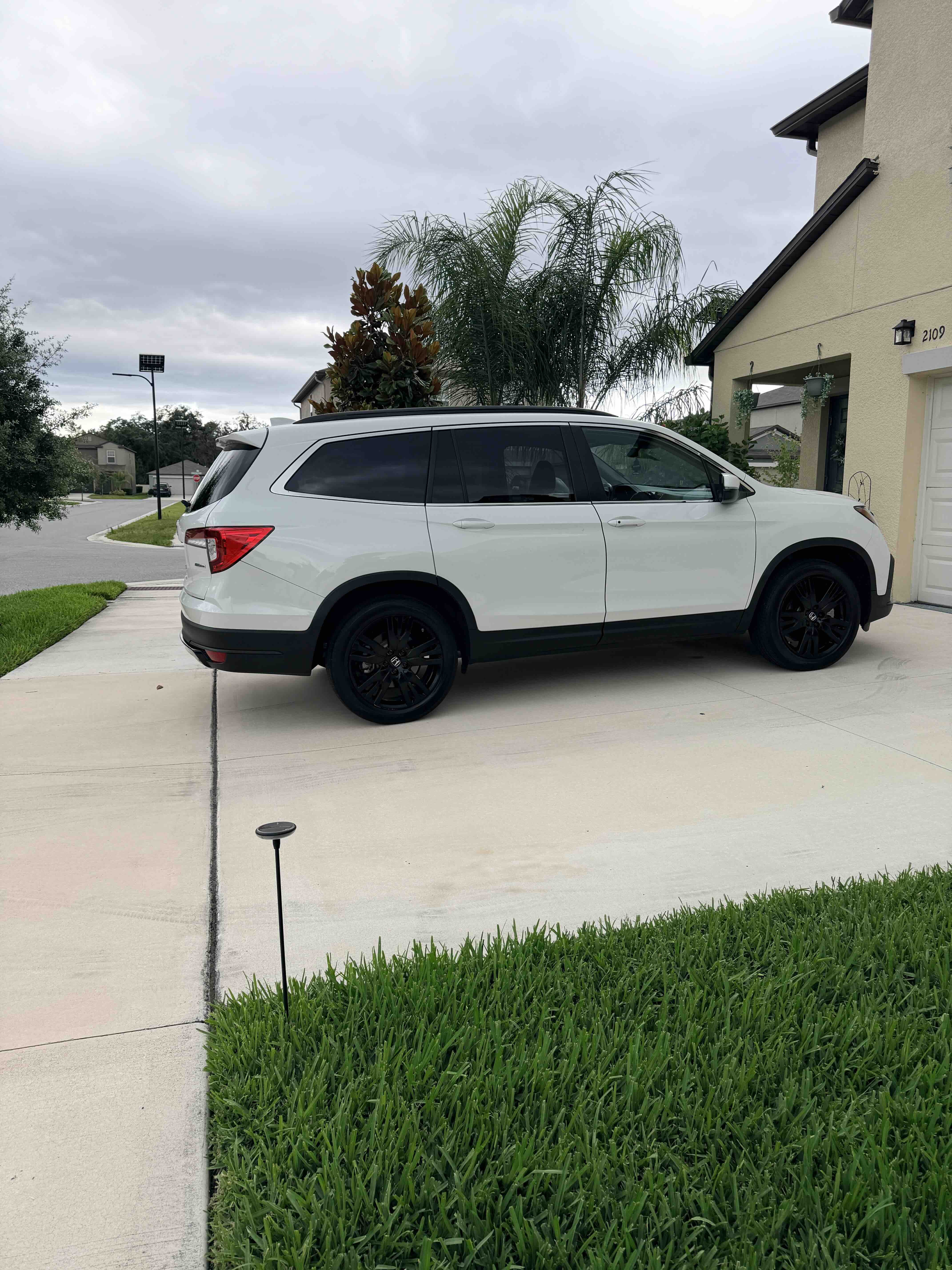 Used 2022 Honda Pilot Special Edition image 4