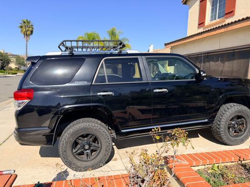 Used 2012 Toyota 4Runner Limited image 5