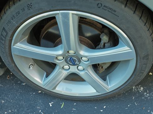 Used 2011 Volvo C30 T5 R-Design FWD image 28