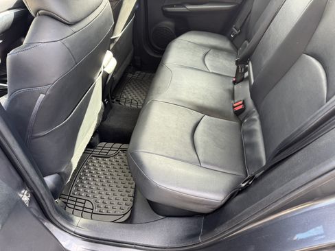Used 2016 Toyota Prius Two FWD image 9