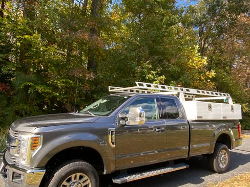 Used 2019 Ford F250 XLT w/ XLT Value Package image 9