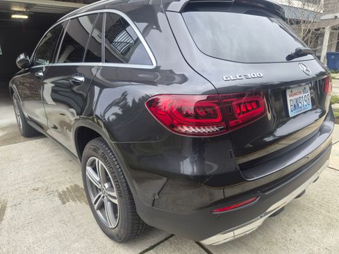 Used 2020 Mercedes-Benz GLC 300 4MATIC image 12