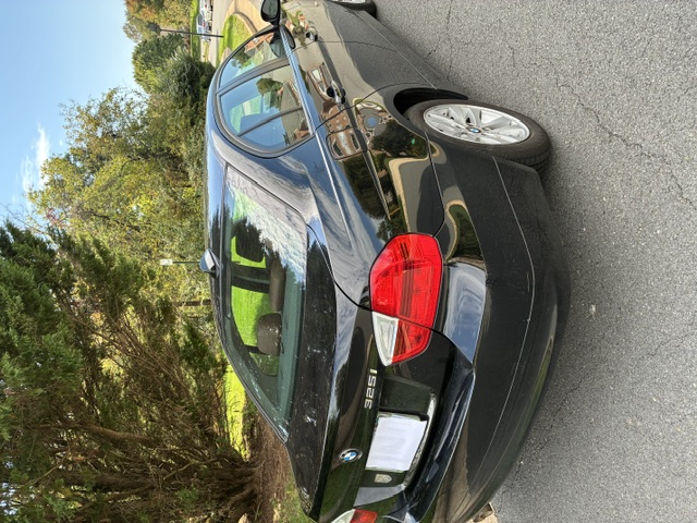 Used 2006 BMW 325i Sedan RWD image 8